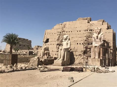  Luxor: A Magnificent History Unveiled Through Architecture 